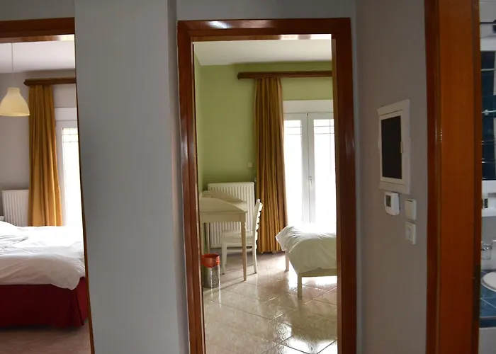 The Winebirds Dráma